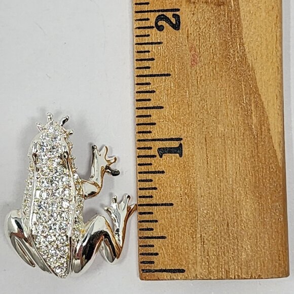Roman Signed Clear Rhinestones Silver Tone Frog Brooch Pin Jewelry 1.25 Inches - Picture 5 of 7
